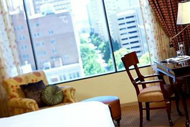 The Worthington Renaissance Fort Worth Hotel
