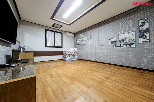 Motel Walkerhill Hotel Chuncheon