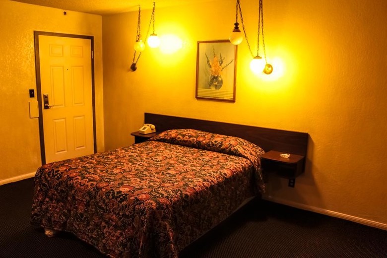 Parlour Motel