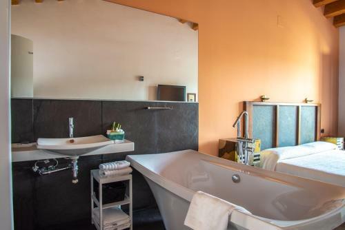 Hostal Castell De La Solana