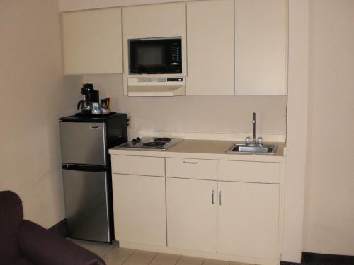 Hotel Ashmore Inn And Suites Amarillo