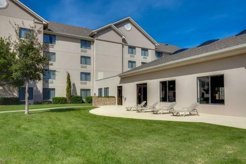 Hotel Ashmore Inn And Suites Amarillo