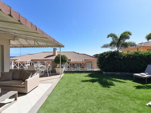 Chalet Chalet Santa Ana 19