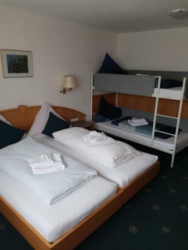Hostal Pension Brenz