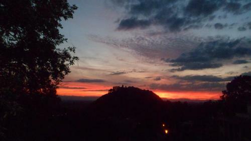 Bed & Breakfast Villa Burgblick - Luxury Bnb