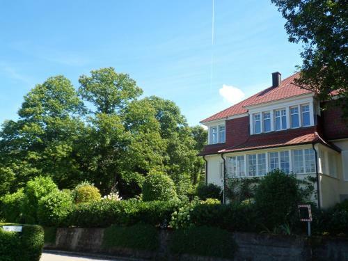 Bed & Breakfast Villa Burgblick - Luxury Bnb
