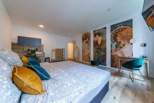 Moor Apartment 10