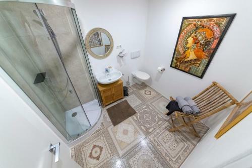 Moor Apartment 10