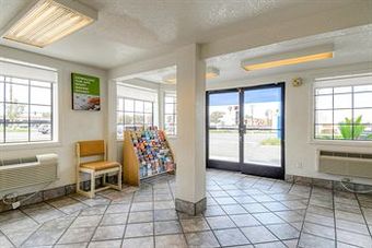 Motel 6 Anaheim - Fullerton East