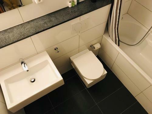 Messe Apartment K�ln West