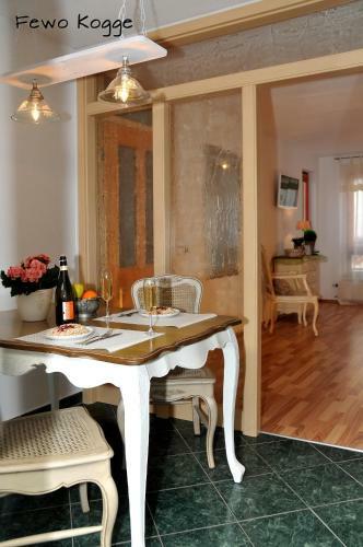Ferienhaus - Am K�tertor - Alle Apartments Mit Terrasse Oder Balkon
