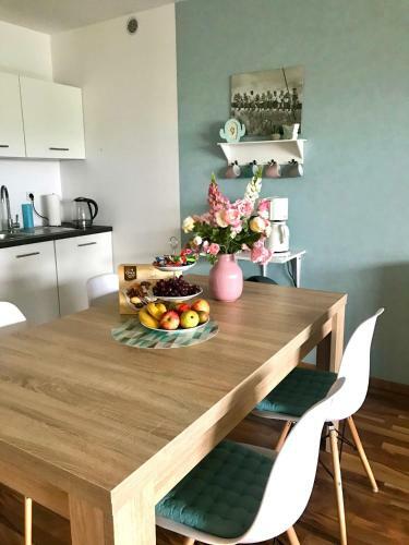 Neu! Top Apartment! 7km Saarbruecken! Terrasse, Garten!