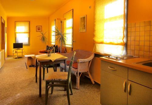 Hotel Gastst�tte Und Pension Felsenthal