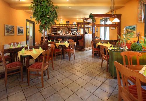 Hotel Gastst�tte Und Pension Felsenthal