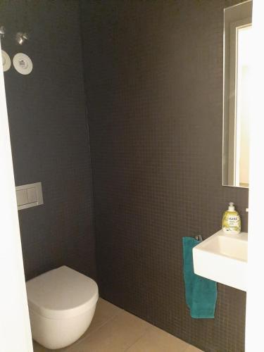 Apartamento High-quality In The Heart Of Stuttgart 4