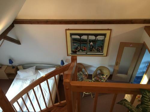 Hostal Pension- & Caf�garten Luisenhof