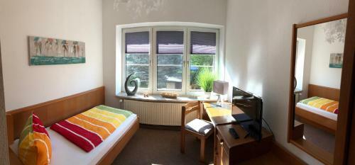 Hostal Pension- & Caf�garten Luisenhof