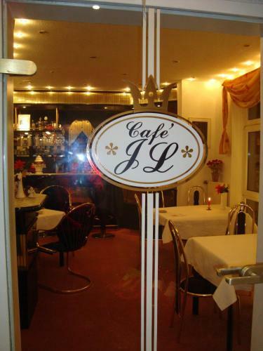 Hostal Cafe & Pension Jl