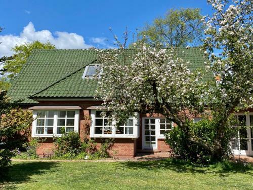 Apartamento Uns Landhus Tating