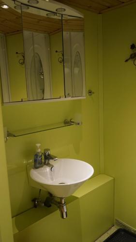 Apartamento Pension Im Gl�ck Thale