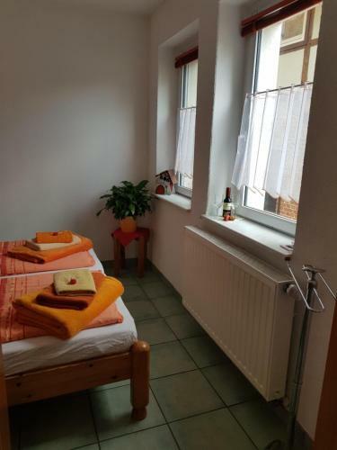 Apartamento Ferienwohnung Burgenblick