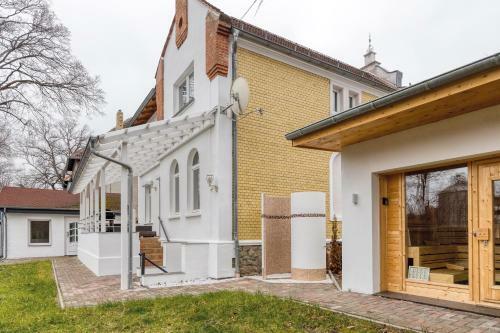 Villa An Der Bode