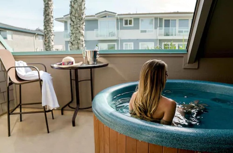 Seaventure Beach Hotel