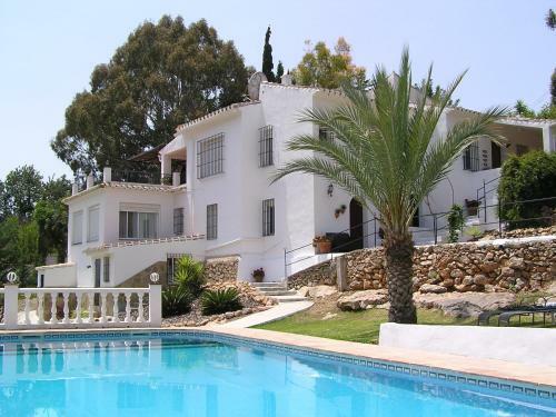 Villa Morera Bed & Breakfast