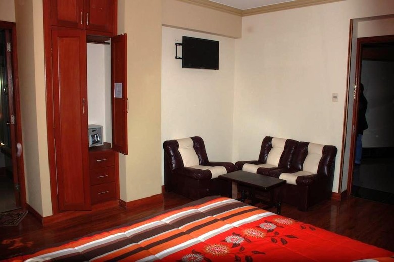 Hotel Golden Palace