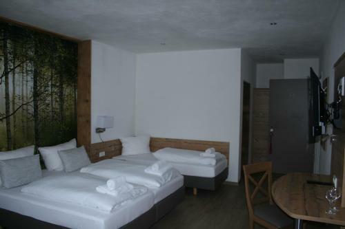 Hostal G�stehaus Zur Lilie