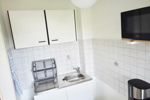 Modernes Apartment In Troisdorf-spich Mit Balkon