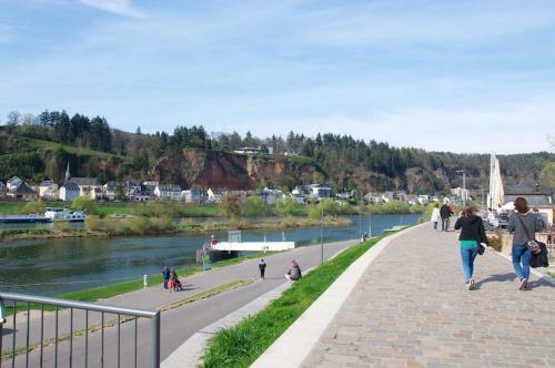 Apartment Am Zurlaubener Ufer