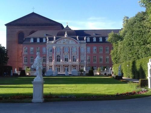 Apartamento Fewosa Trier-tarforst