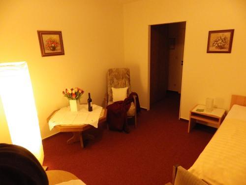 Hostal Pension Haus Heitzig