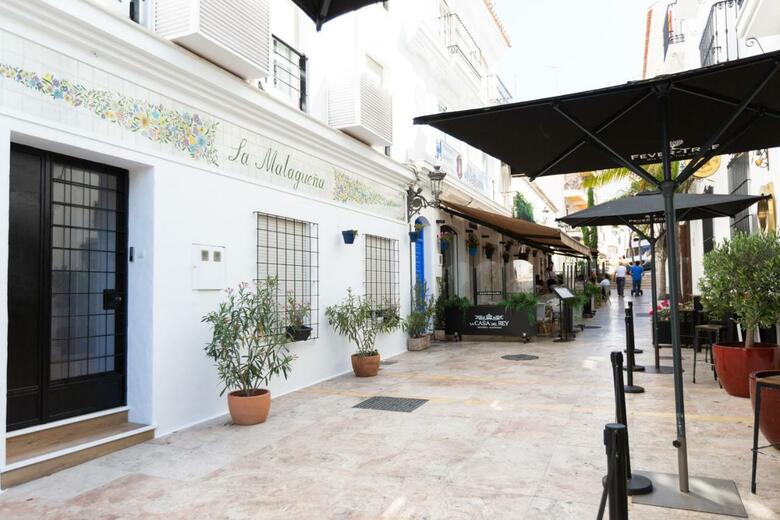Hostal La Malague�a By Croma