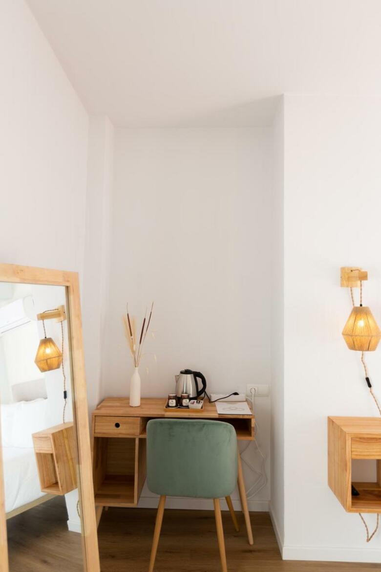 Hostal La Malague�a By Croma