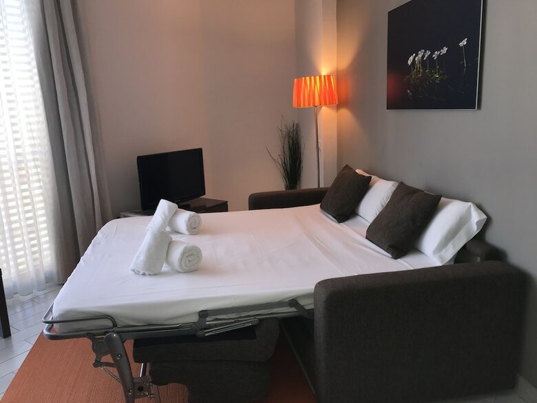 Fisa Rentals Les Corts Apartments