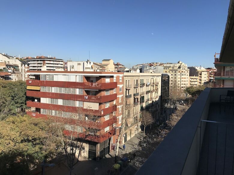 Fisa Rentals Les Corts Apartments