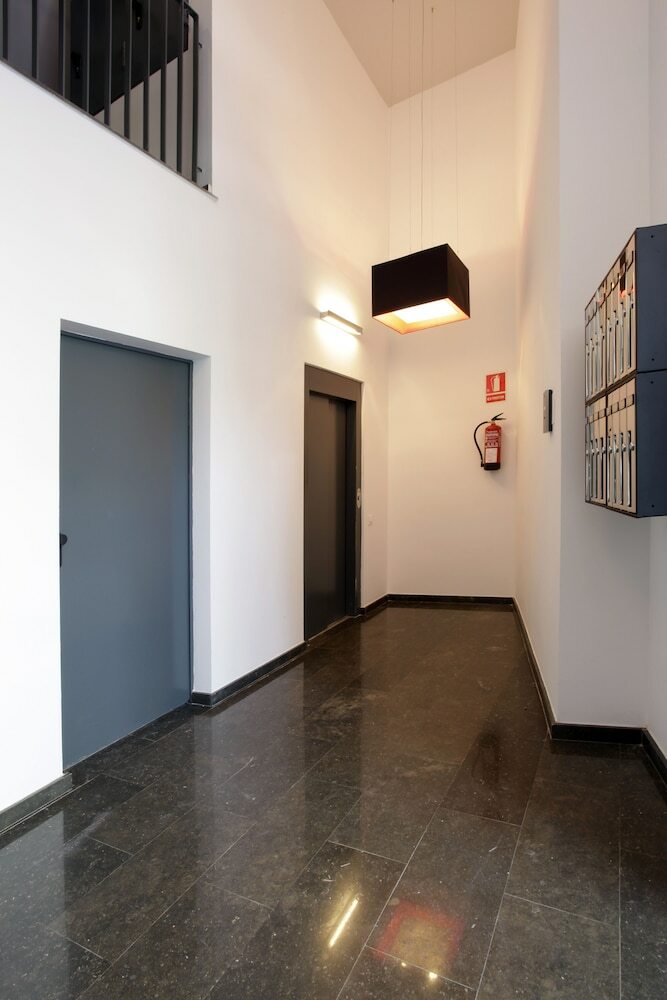 Fisa Rentals Les Corts Apartments