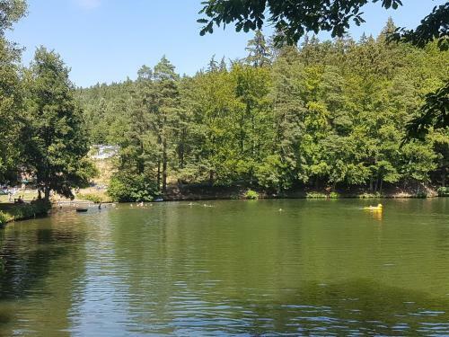 Ferienhaus Am Badesee Sch�nsee Bungalow 12