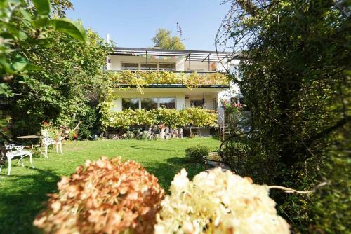 Apartamento Ferienwohnung Im Haus Lotus Mit Gro�em Balkon Und Garten