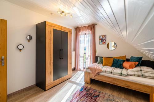 Jura Apartments