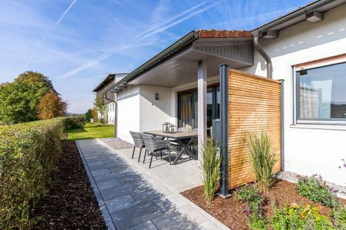 Jura Apartments