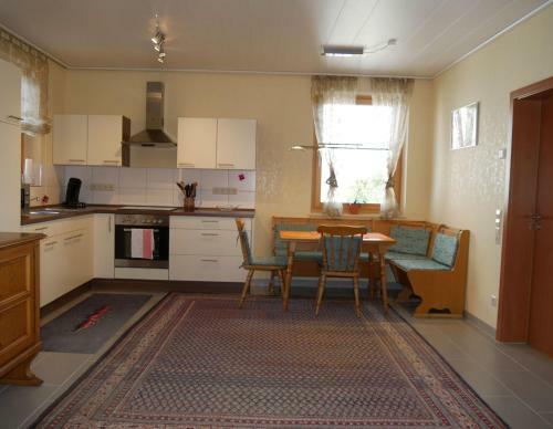 Apartamento Moderne Ferienwohnung In Wagh�usel