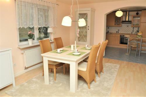 Apartamento 200m� Wohnung In Walldorf - Sap