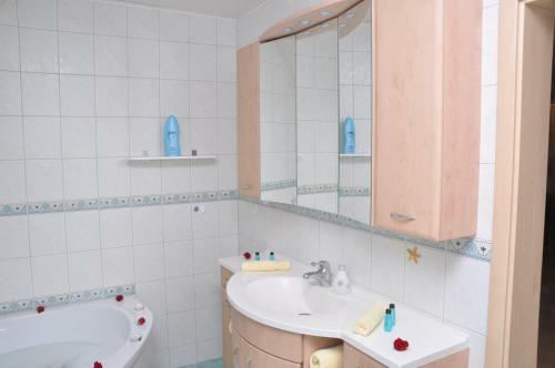 Apartamento 200m� Wohnung In Walldorf - Sap