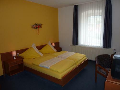Bed & Breakfast Kyffh�userhotel "goldene Aue"