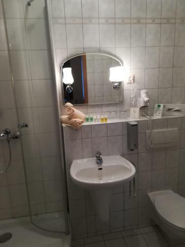 Bed & Breakfast Kyffh�userhotel "goldene Aue"