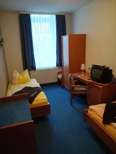 Bed & Breakfast Kyffh�userhotel "goldene Aue"