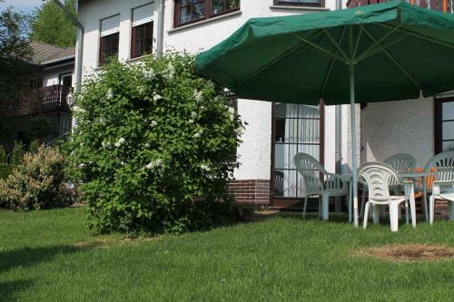 Ferienwohnung Waldschl��chen